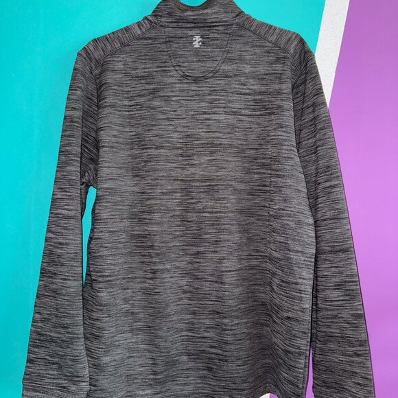 Grey, Izod Golf Long Sleeve Zip-Up Shirt, Size M - Picture 3 of 3